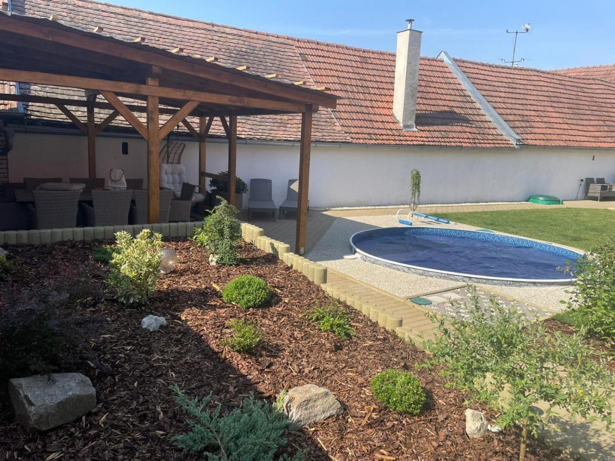 Apartmány u Pálavy Pritluky Exterior foto
