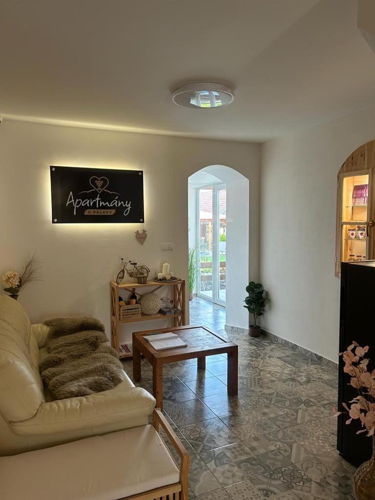 Apartmány u Pálavy Pritluky Exterior foto